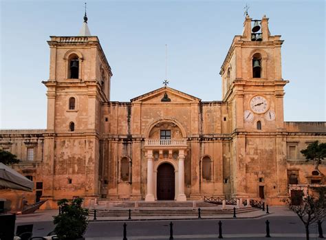 cathedral valletta